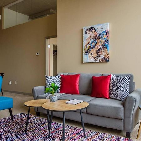 Appartement Frontdesk Waterfront Apts Downtown Cleveland Extérieur photo